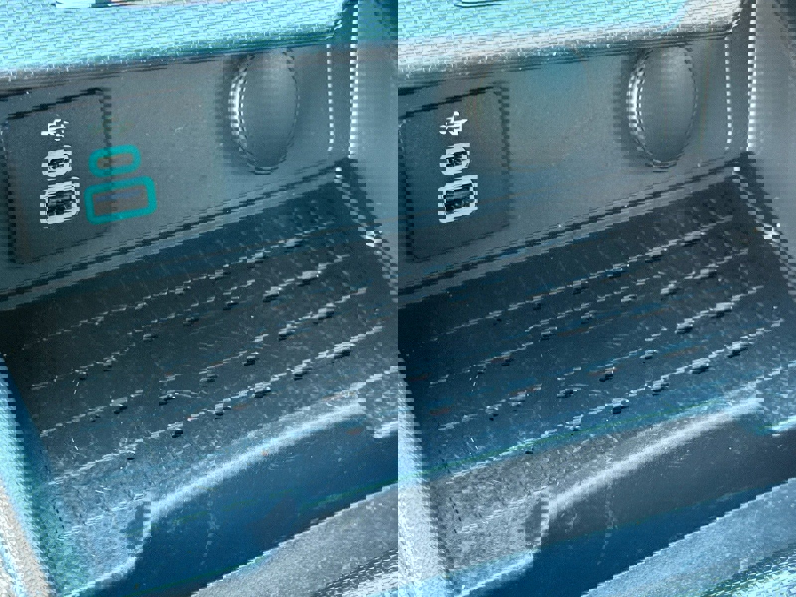 Used 2024 Ford Mustang GT Premium image 25