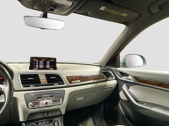 Used 2017 Audi Q3 2.0T Premium Plus w/ Premium Plus Package image 25