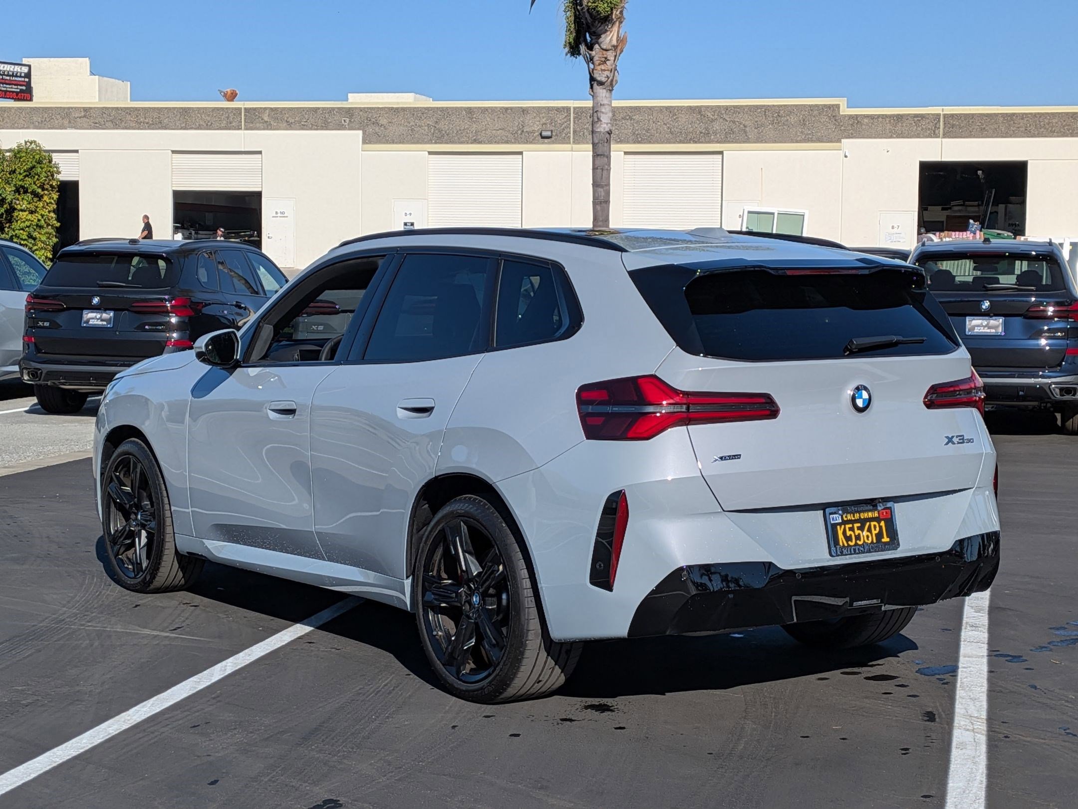 Used 2025 BMW X3 xDrive30i w/ Premium Package image 8