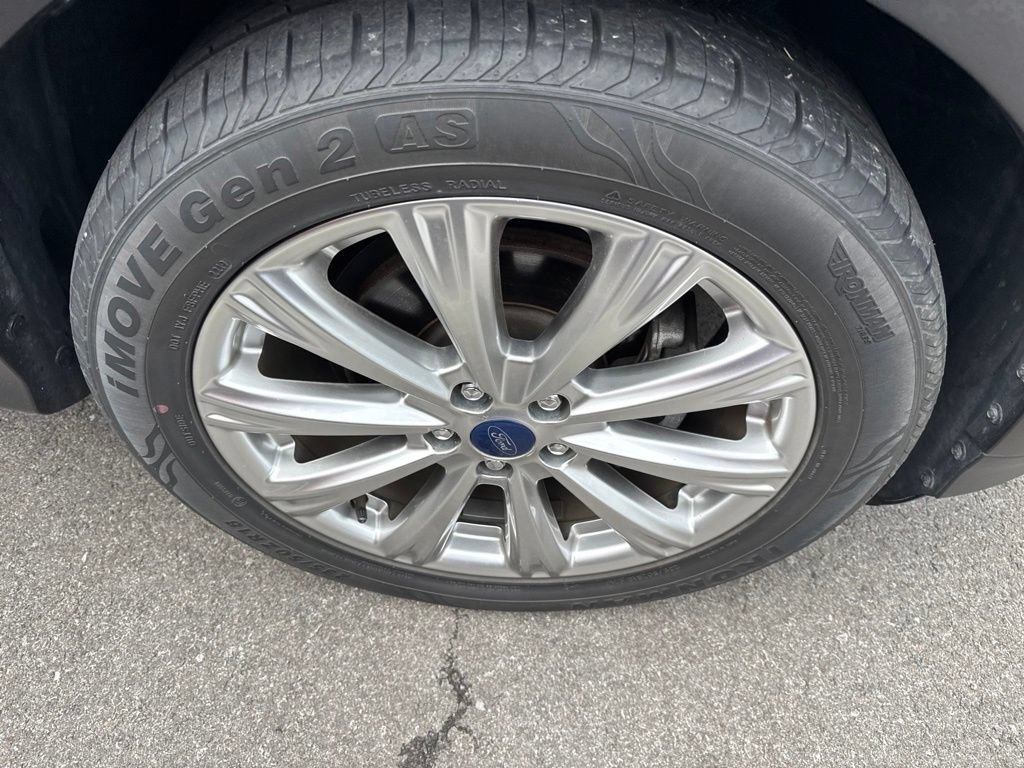 Used 2017 Ford Escape Titanium FWD image 14