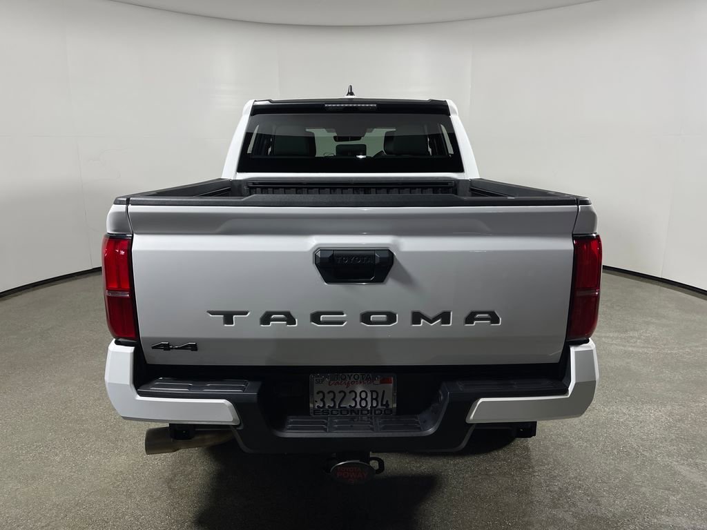 Certified 2024 Toyota Tacoma SR5 AWD/4WD image 4