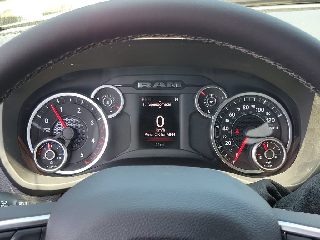 New 2026 RAM 2500 Big Horn AWD/4WD image 7