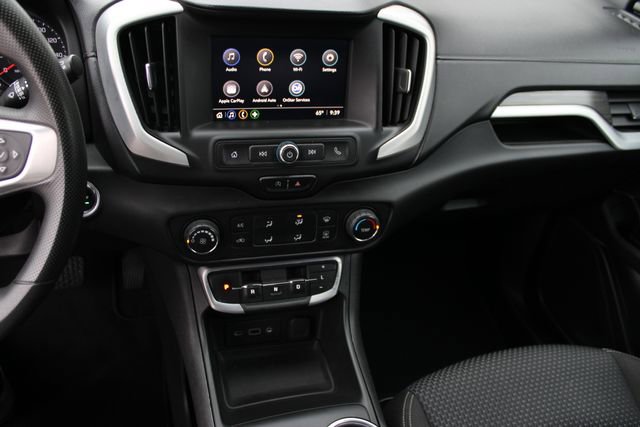 Used 2022 GMC Terrain SLE image 12