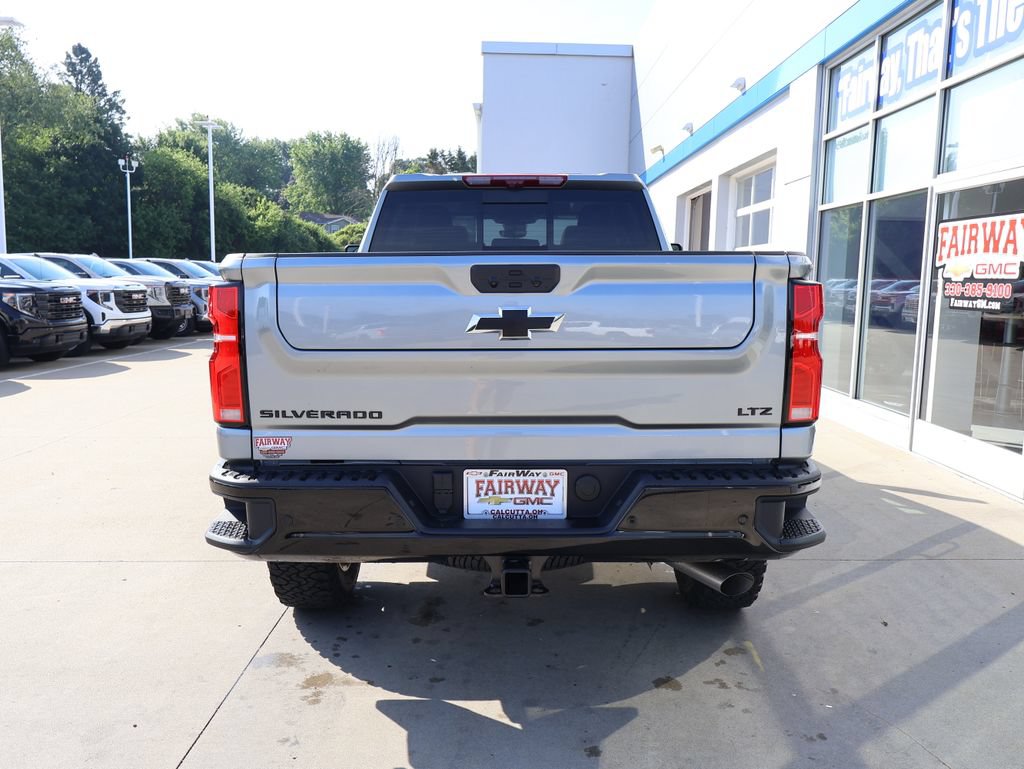 New 2026 Chevrolet Silverado 2500 LTZ w/ LTZ Plus Package AWD/4WD image 10