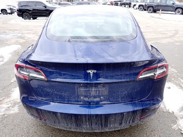 Used 2018 Tesla Model 3 Long Range image 4