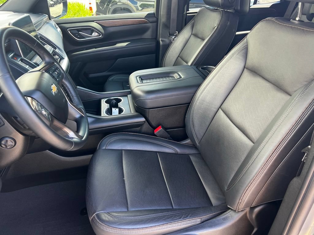 Used 2023 Chevrolet Tahoe High Country AWD/4WD image 25