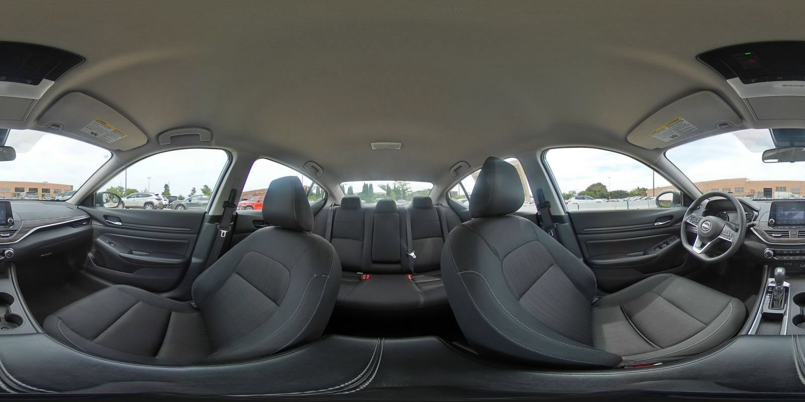 Used 2025 Nissan Altima 2.5 SV FWD image 37