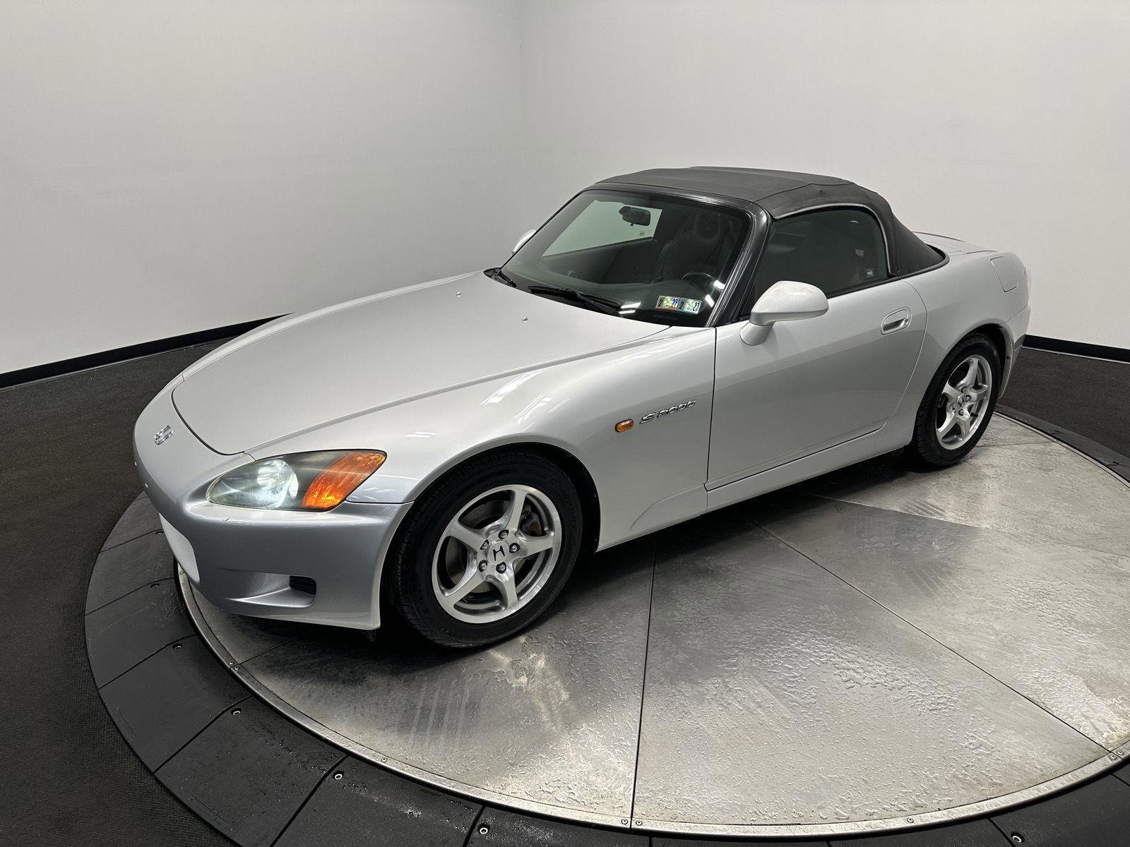Used 2003 Honda S2000 image 3