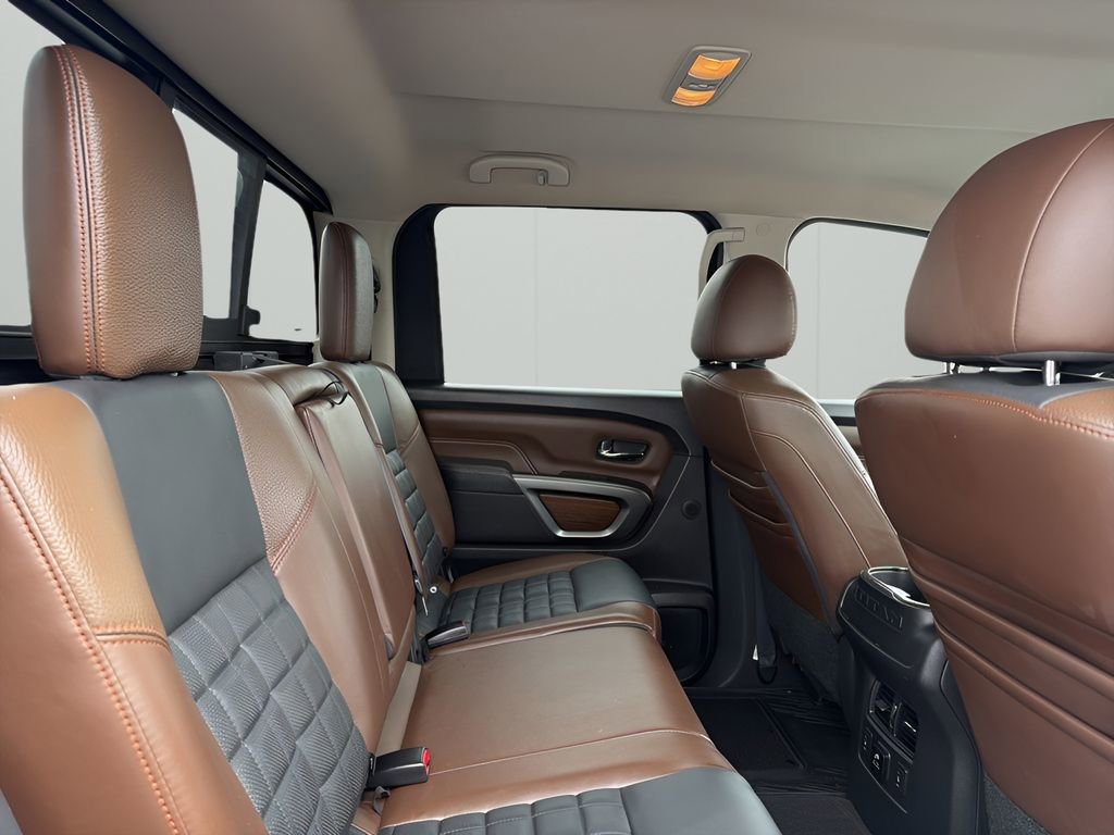Used 2016 Nissan Titan Platinum Reserve image 14