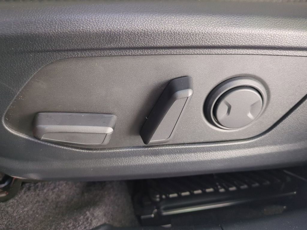 New 2026 Hyundai Tucson Limited image 23