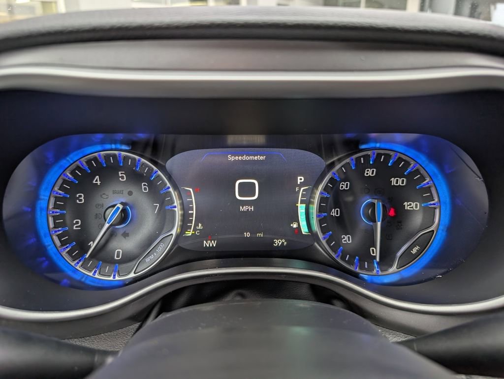 New 2026 Chrysler Pacifica Select AWD/4WD image 26
