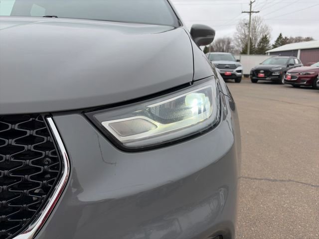 Used 2022 Chrysler Pacifica Touring AWD/4WD image 18