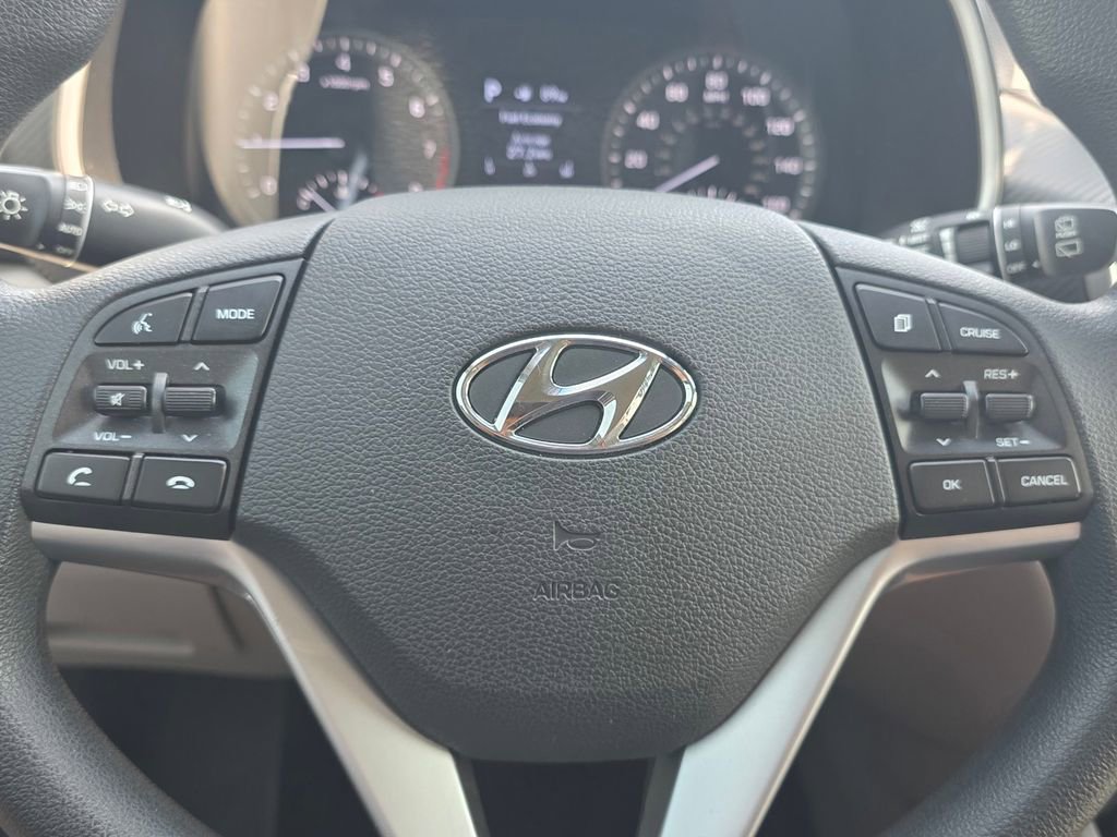 Used 2020 Hyundai Tucson Value w/ Cargo Package image 31