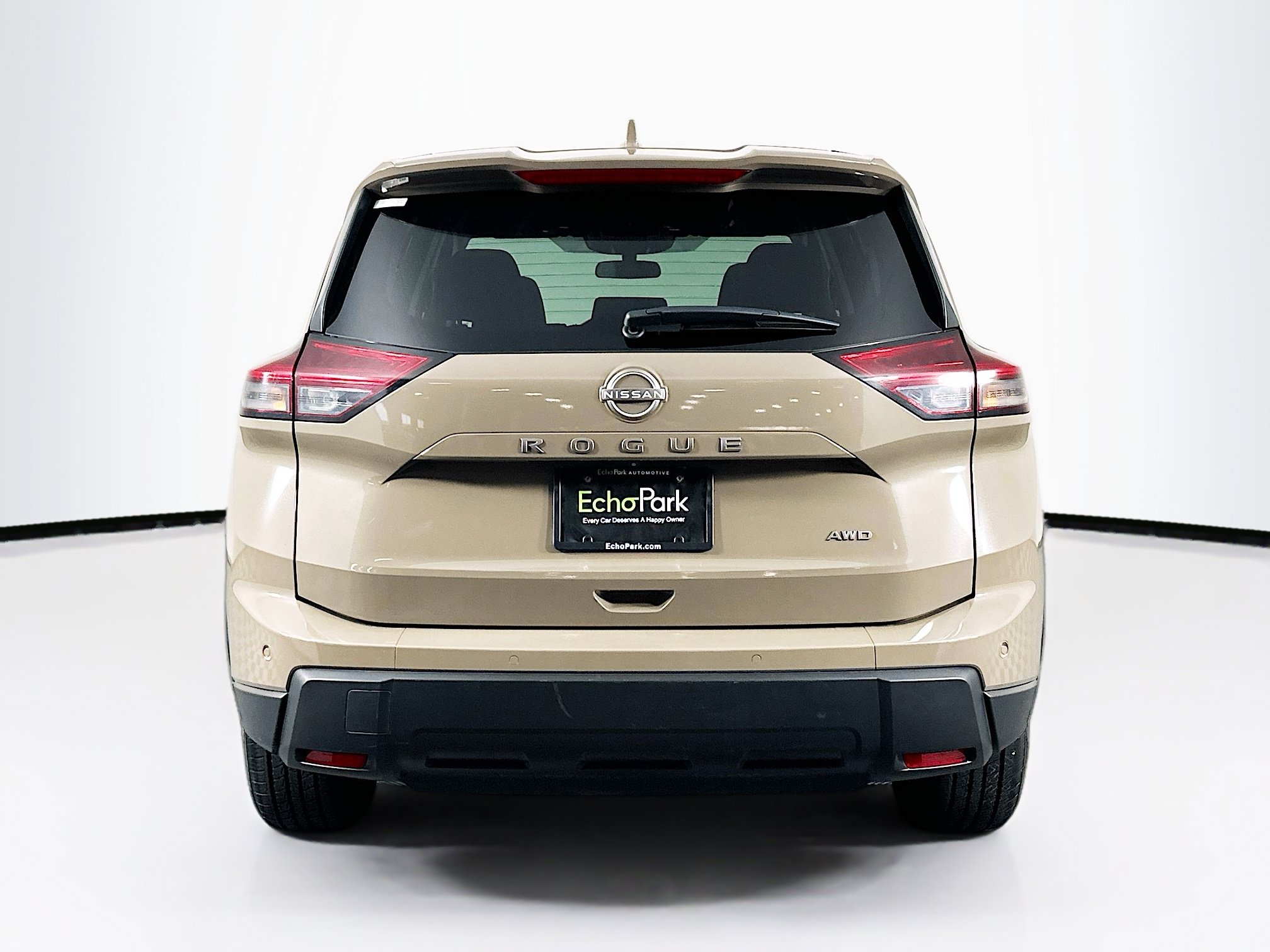 Used 2025 Nissan Rogue SV AWD/4WD image 7