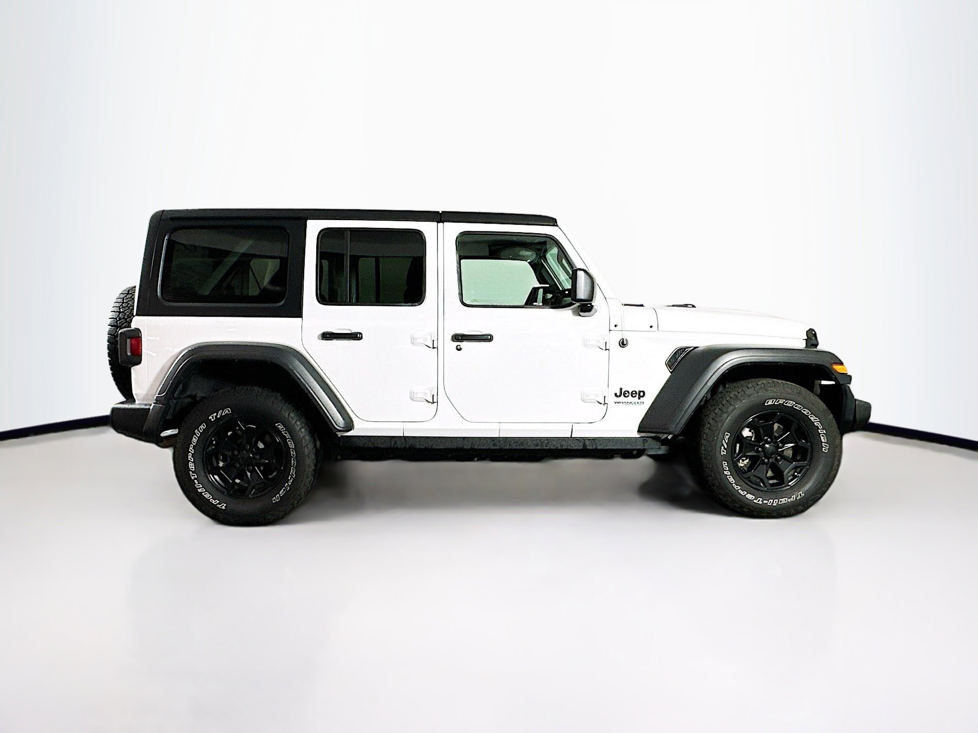 Used 2022 Jeep Wrangler Sport S image 10