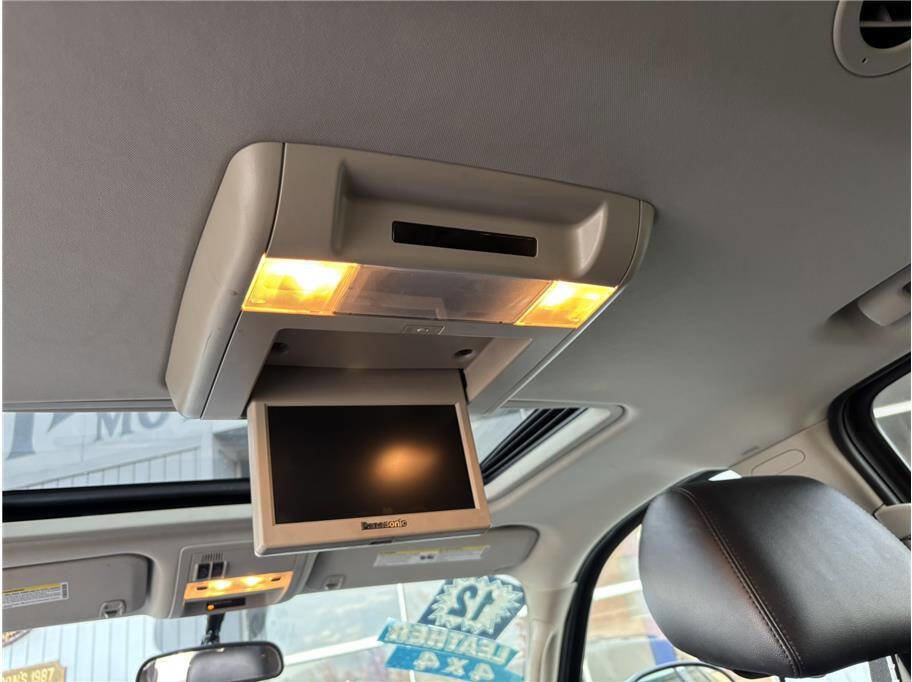 Used 2012 Chevrolet Tahoe LT image 17