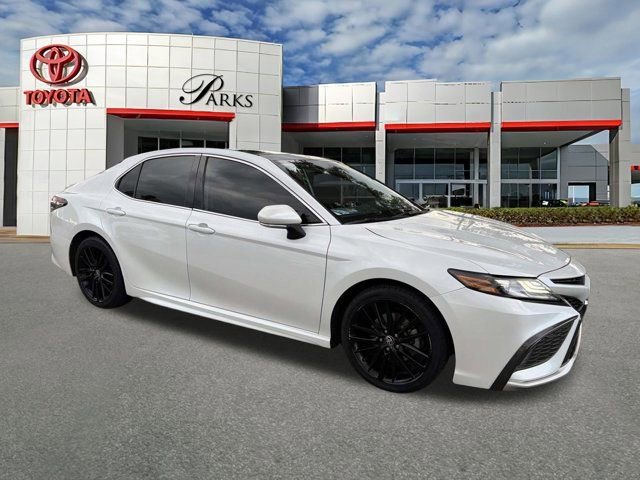 Certified 2021 Toyota Camry XSE FWD image 1