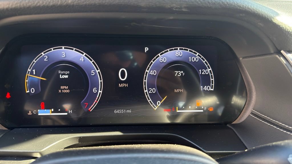 Used 2023 Jeep Grand Cherokee Altitude AWD/4WD image 12