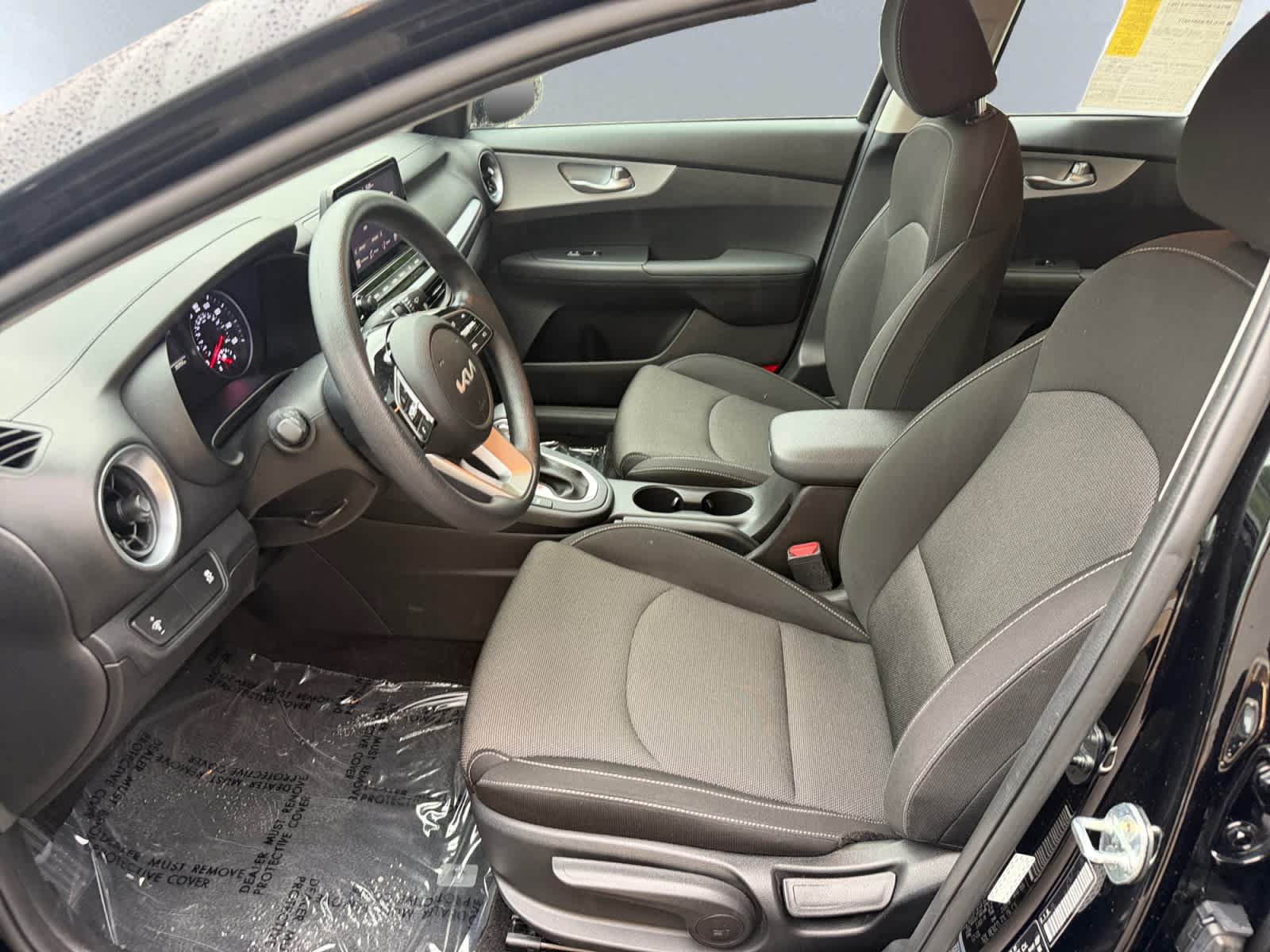 Used 2023 Kia Forte LXS FWD image 7