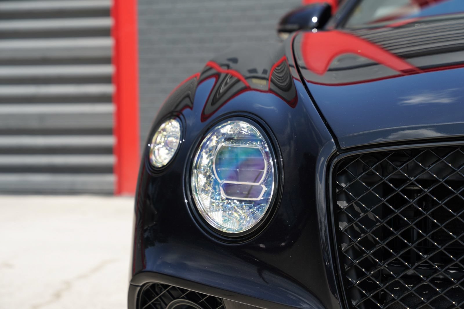 Used 2020 Bentley Continental GT AWD/4WD image 3