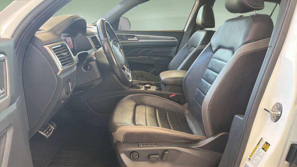 Used 2020 Volkswagen Atlas Cross Sport SEL Premium R-Line AWD/4WD image 21