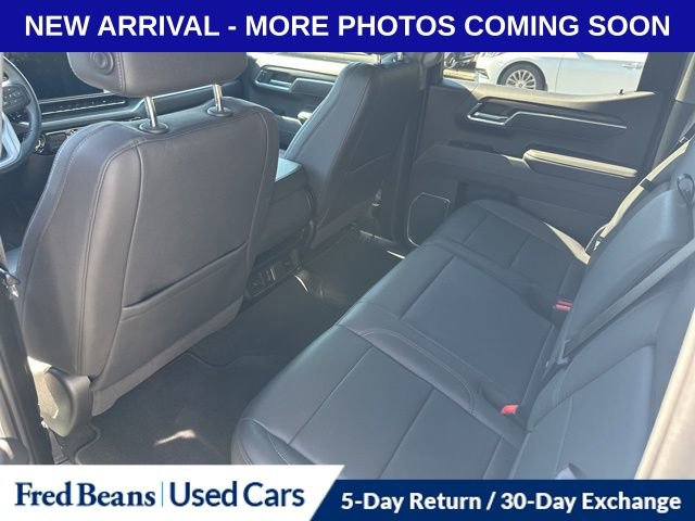 Used 2026 GMC Sierra 1500 SLT AWD/4WD image 17