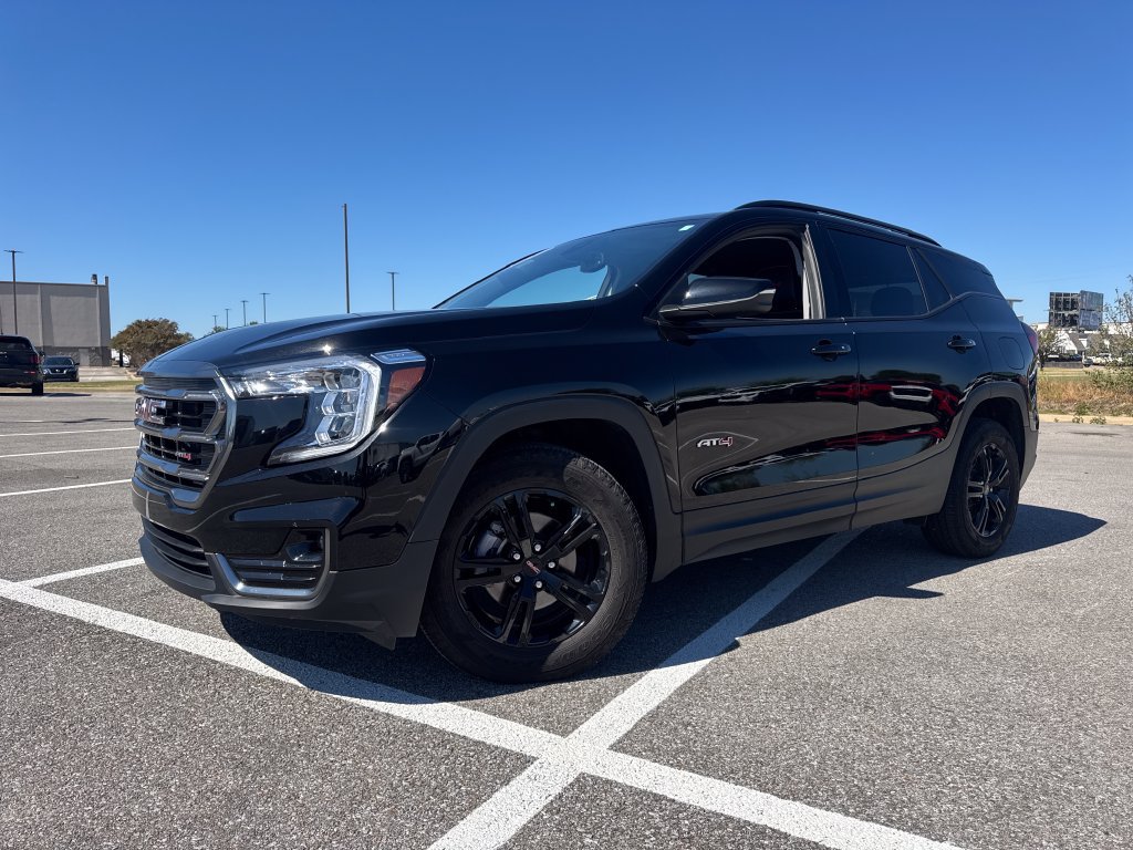 Used 2022 GMC Terrain AT4 w/ LPO, Floor Liner Package