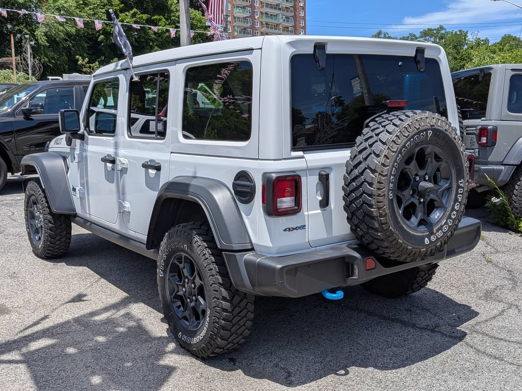 Used 2023 Jeep Wrangler Unlimited w/ Sun & Screen Package AWD/4WD image 9