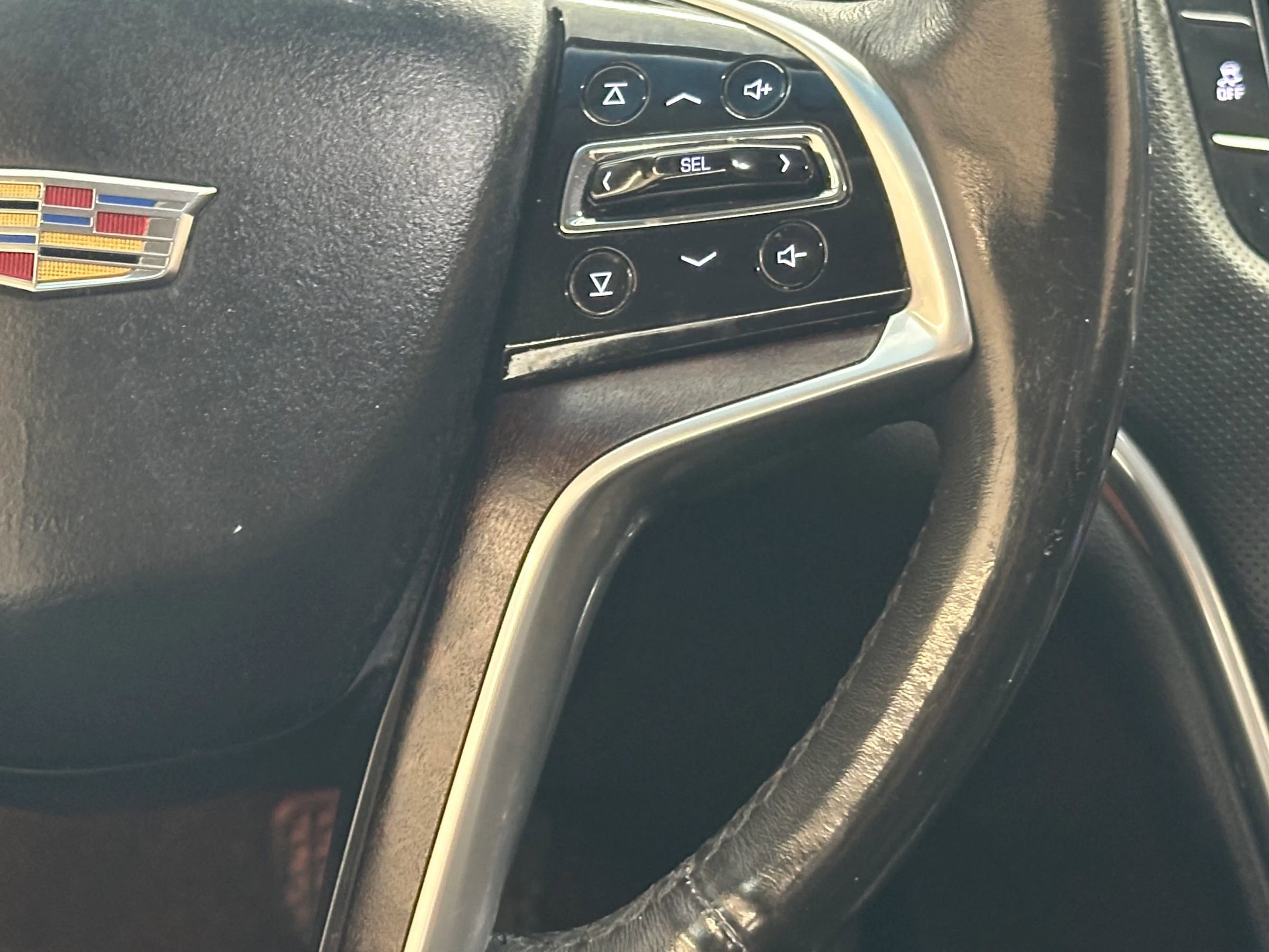 Used 2019 Cadillac XTS Luxury image 23