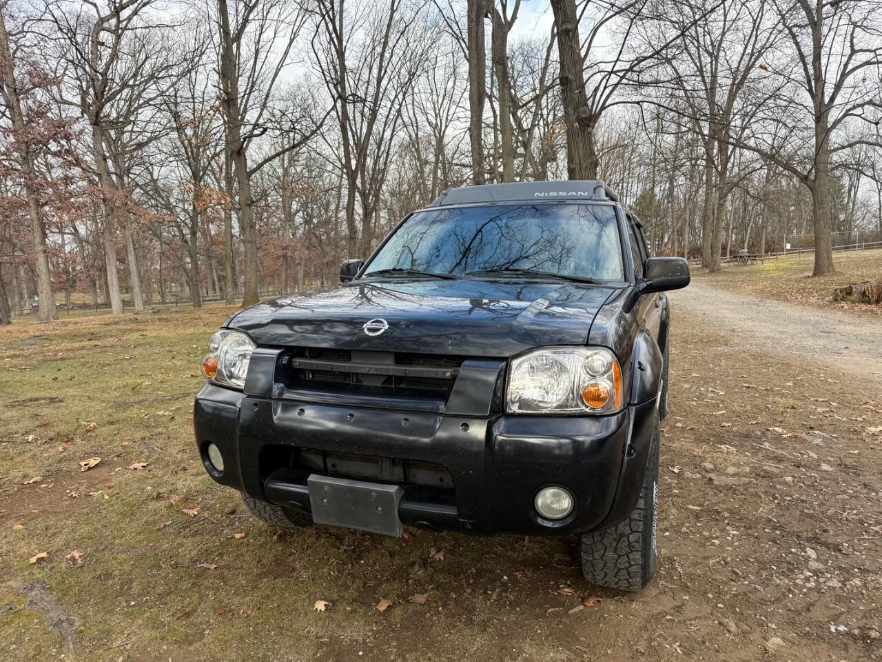 Used 2002 Nissan Frontier SE image 18