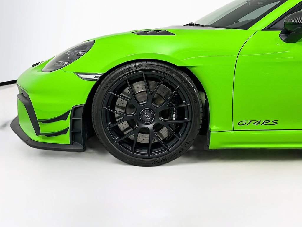 Used 2024 Porsche 718 Cayman GT4 RS w/ Weissach Package RWD image 17