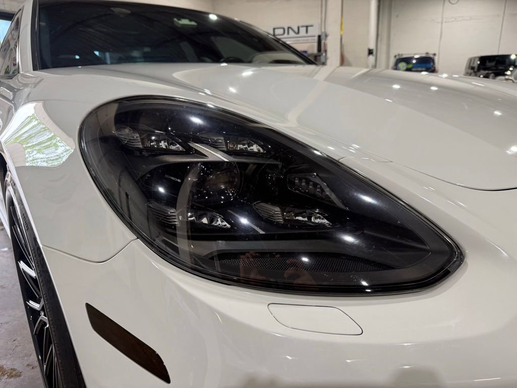 Used 2019 Porsche Panamera GTS AWD/4WD image 8