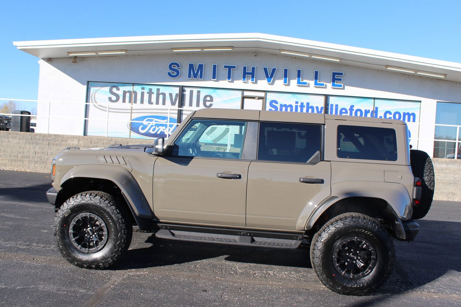 New 2025 Ford Bronco Raptor w/ Interior Carbon Fiber Pack image 2
