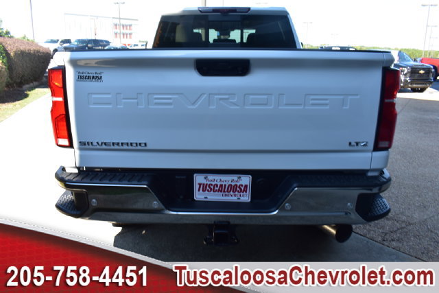 New 2026 Chevrolet Silverado 2500 LTZ w/ LTZ Premium Package AWD/4WD image 8