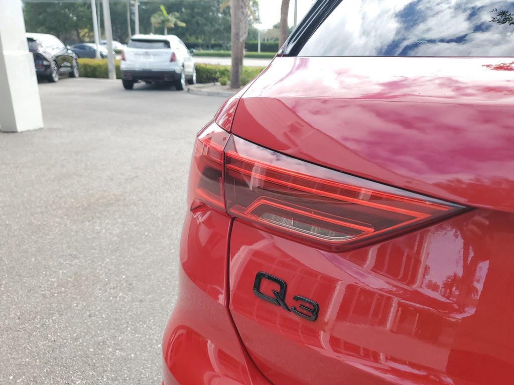 Used 2023 Audi Q3 2.0T Premium Plus image 28