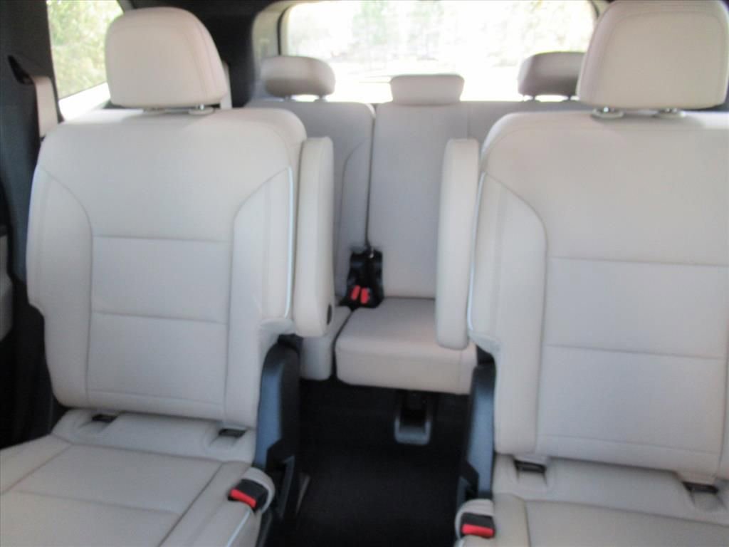 New 2026 Buick Enclave Preferred w/ Power Package image 28