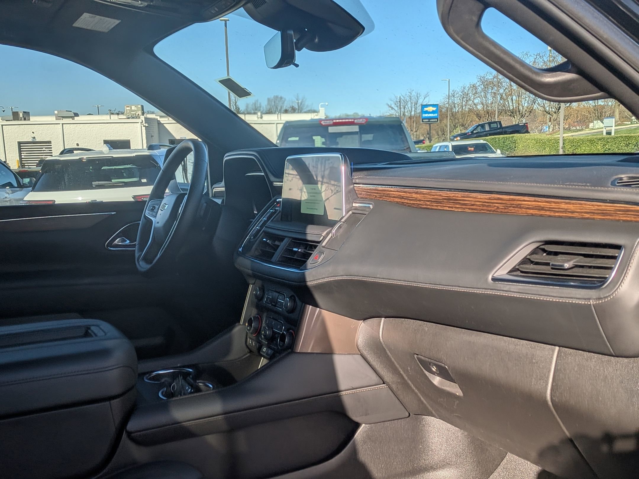 Certified 2024 Chevrolet Tahoe High Country w/ Premium Package AWD/4WD image 22