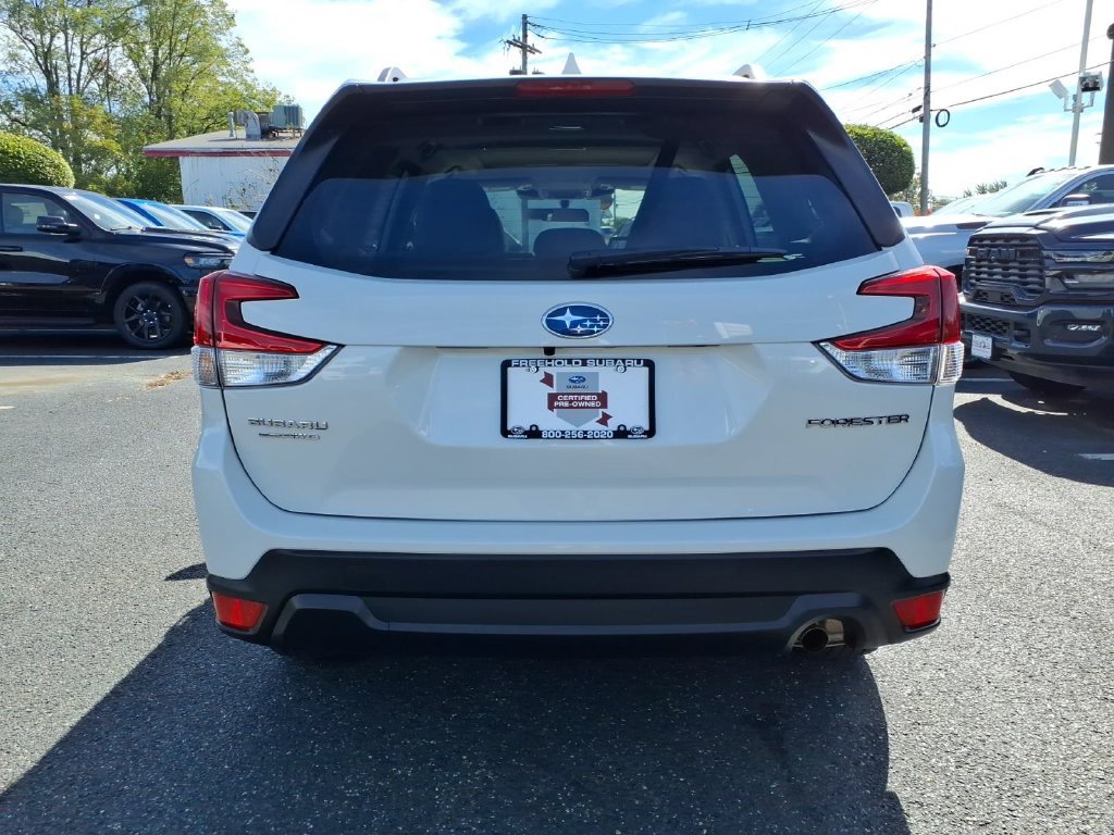 Certified 2023 Subaru Forester Premium AWD/4WD image 22