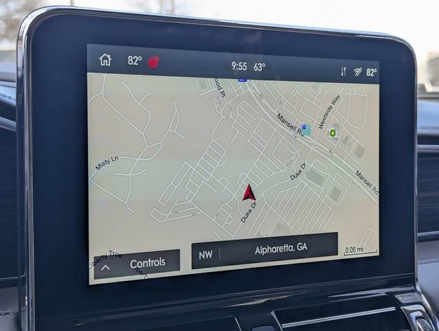 Used 2021 Lincoln Navigator Black Label w/ Cargo Convenience Package image 23