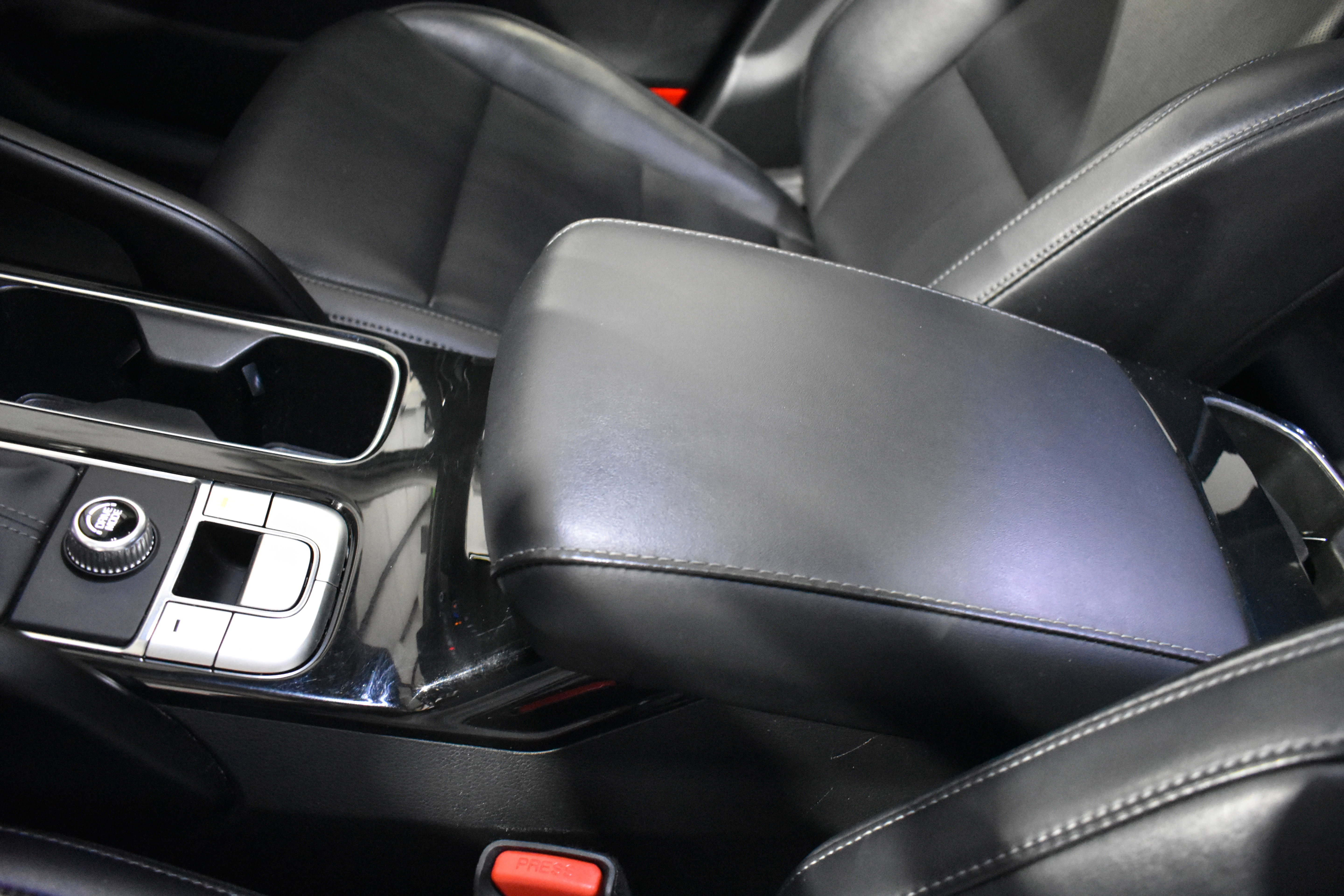 Used 2025 Kia Telluride S image 23