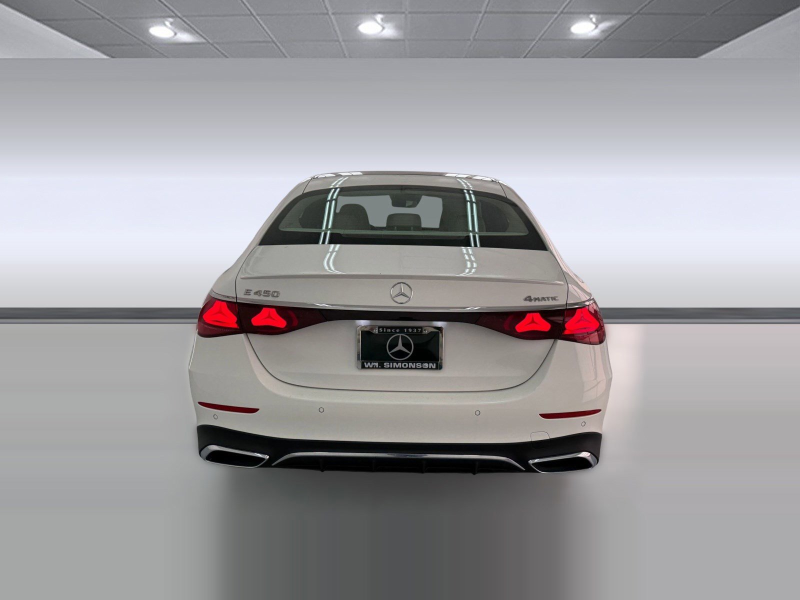 New 2026 Mercedes-Benz E 450 4MATIC Sedan image 9