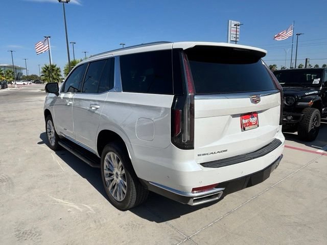 Used 2023 Cadillac Escalade Premium Luxury w/ LPO, Floor Liner Package AWD/4WD image 4