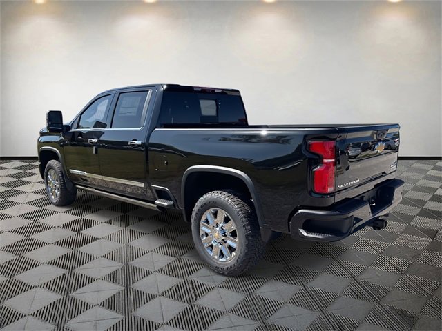 New 2026 Chevrolet Silverado 2500 High Country w/ Technology Package image 3
