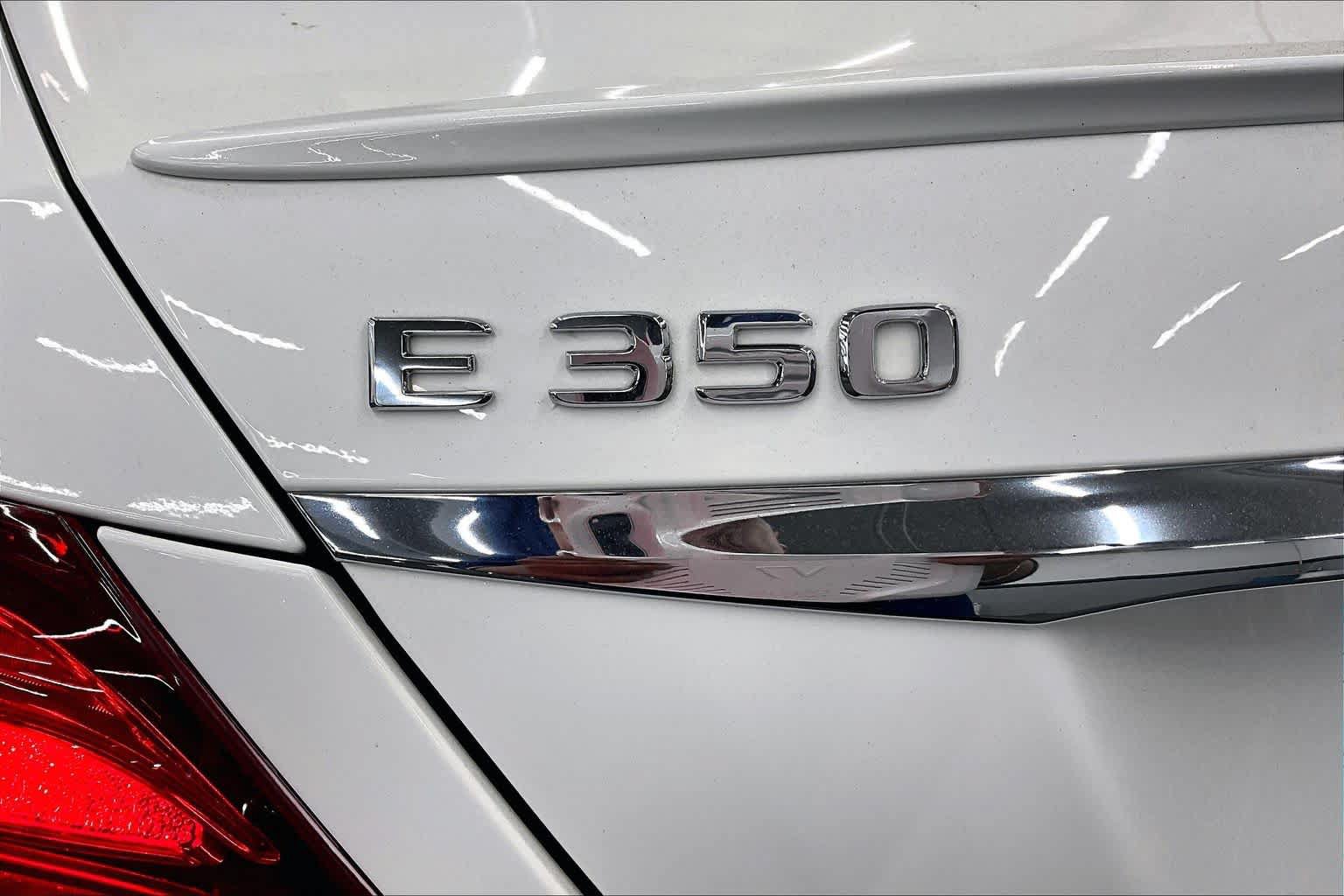 Used 2020 Mercedes-Benz E 350 Sedan image 9