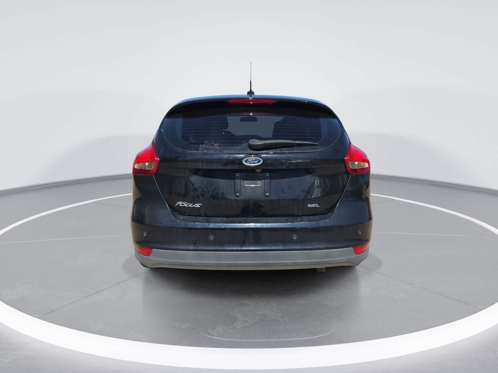 Used 2018 Ford Focus SEL FWD image 7