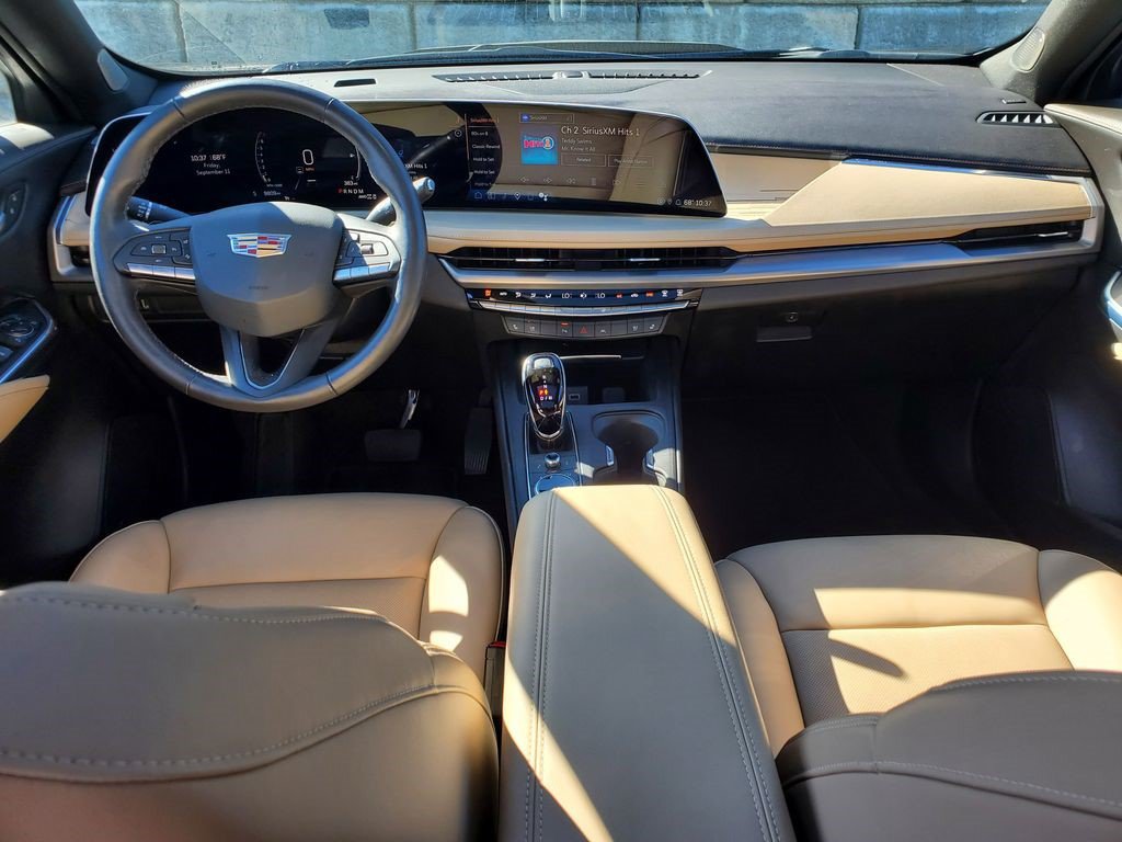 Certified 2024 Cadillac XT4 Premium Luxury AWD/4WD image 15