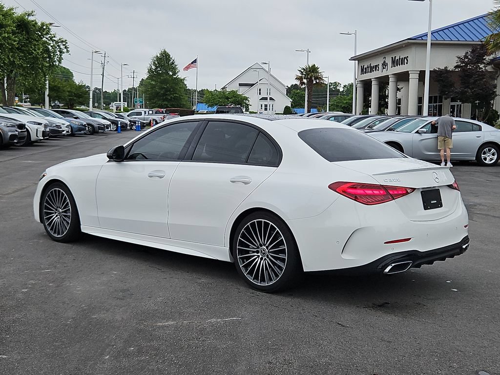 Used 2022 Mercedes-Benz C 300 Sedan image 5
