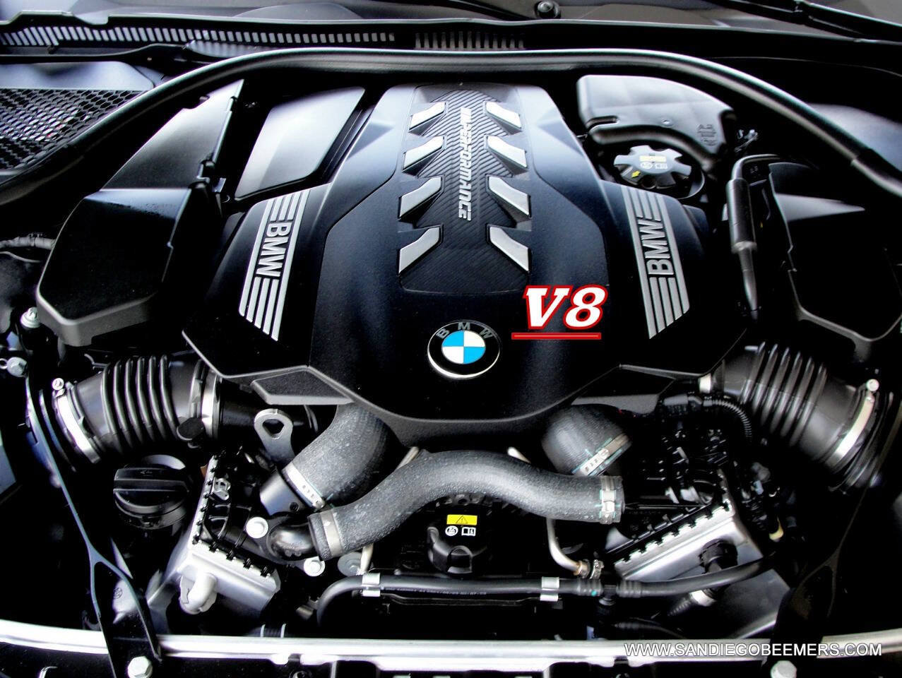 Used 2022 BMW M850i xDrive Coupe w/ Driving Assistance Package AWD/4WD image 72
