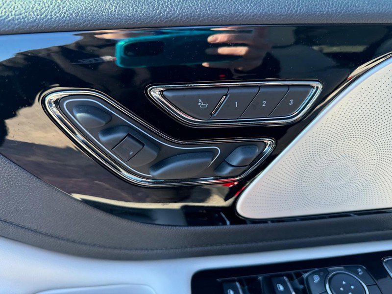 New 2025 Lincoln Aviator Reserve w/ Equipment Group 201A AWD/4WD image 21