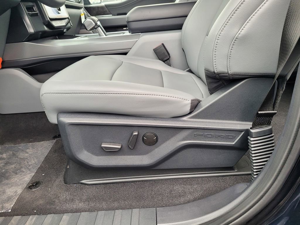New 2025 Ford F150 Lightning Flash image 36